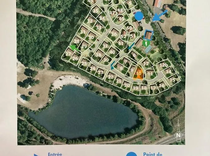 شاليه 10 Chaleureux Confort Dans Domaine Avec Piscine Au Coeur Des Landes Bord De Avec Amenagee *